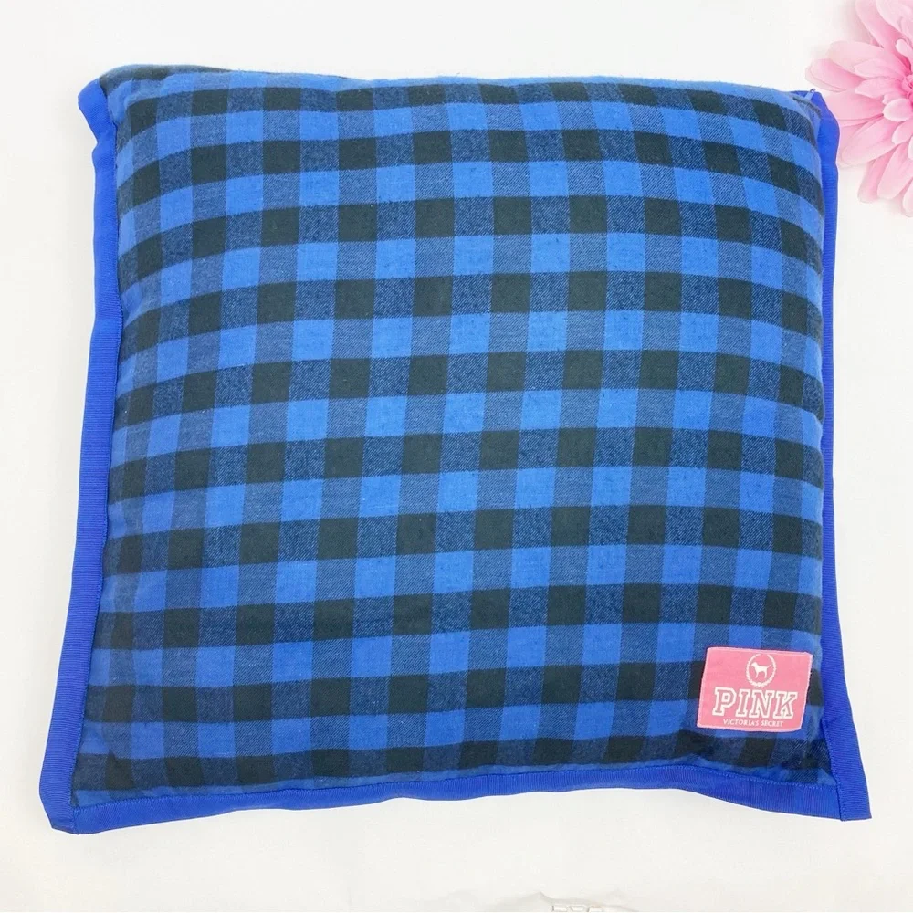 VS PINK Rare Vintage Buffalo Plaid Big Heart Mountain Throw Bed Pillow Blue